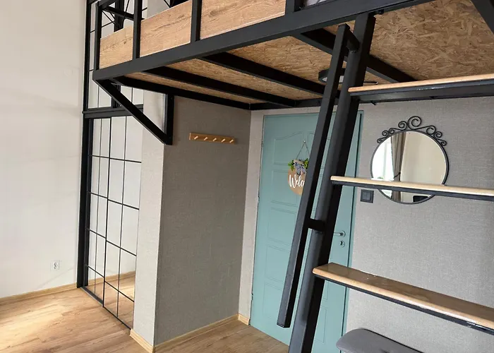 Industrial Z Antresola Apartment